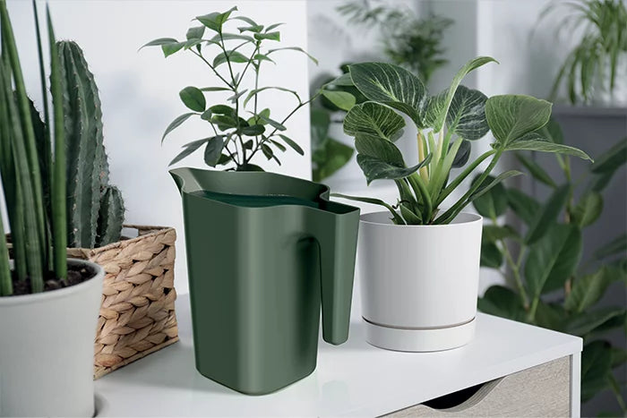 Konewka Jug-rustykalna cegła